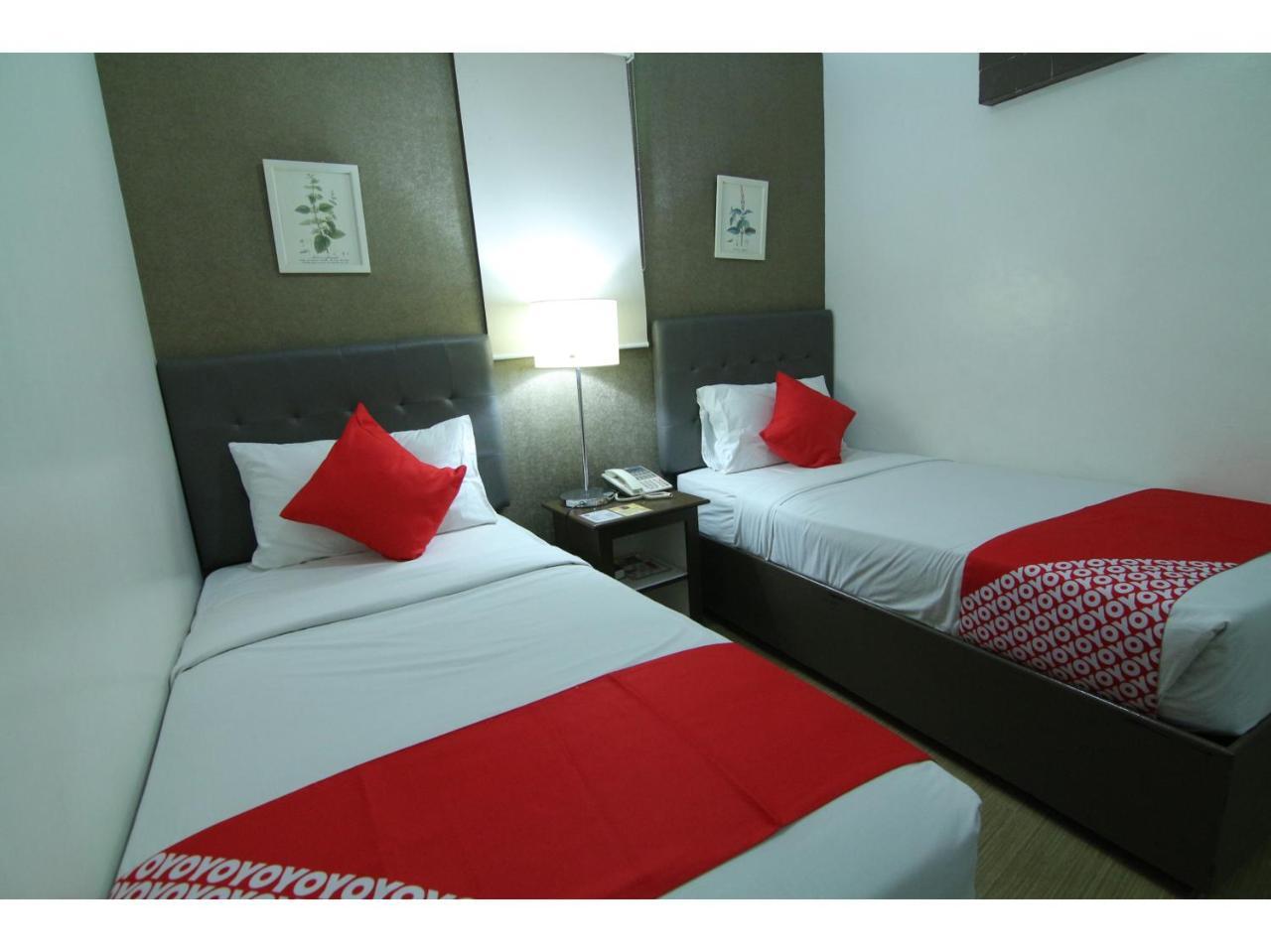 Oyo 24H City Hotel Near Makati Medical Center Makati City Buitenkant foto