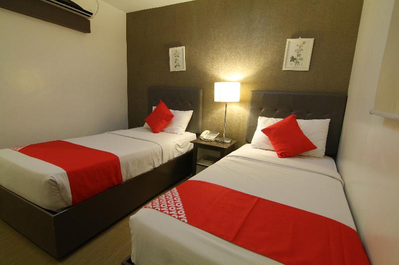 Oyo 24H City Hotel Near Makati Medical Center Makati City Buitenkant foto