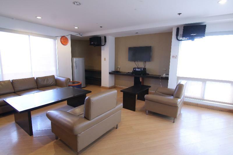 Oyo 24H City Hotel Near Makati Medical Center Makati City Buitenkant foto